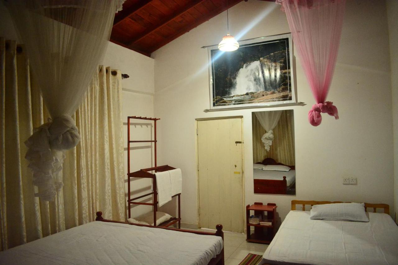 מלון דניאיאה Sinharaja Rest מראה חיצוני תמונה